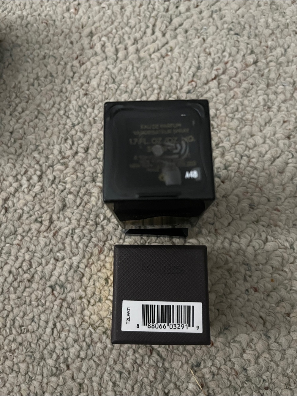 Tom Ford Patchouli Absolu Box in Deep Brown with Gold Accent 50ml - Picture 3 of 8